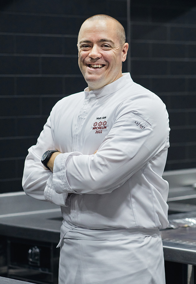 Portrait du chef Matt Abe, du restaurant Gordon Ramsay