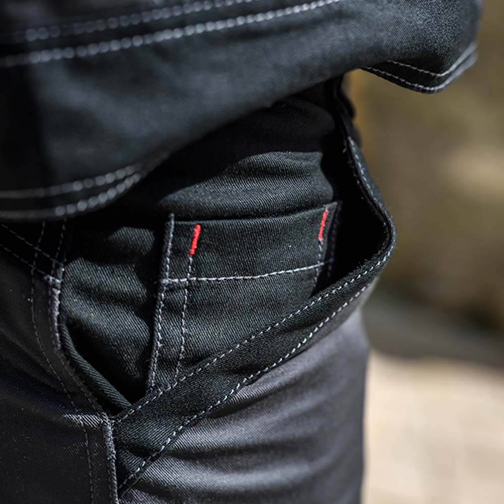 Zoom poche Pantalon RULER PI homme charcoal noir.