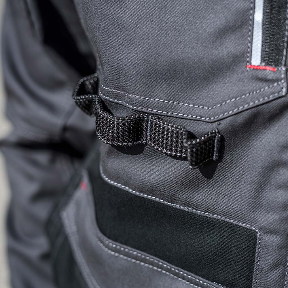 Zoom sangle Blouson SHEAR homme gris charcoal.