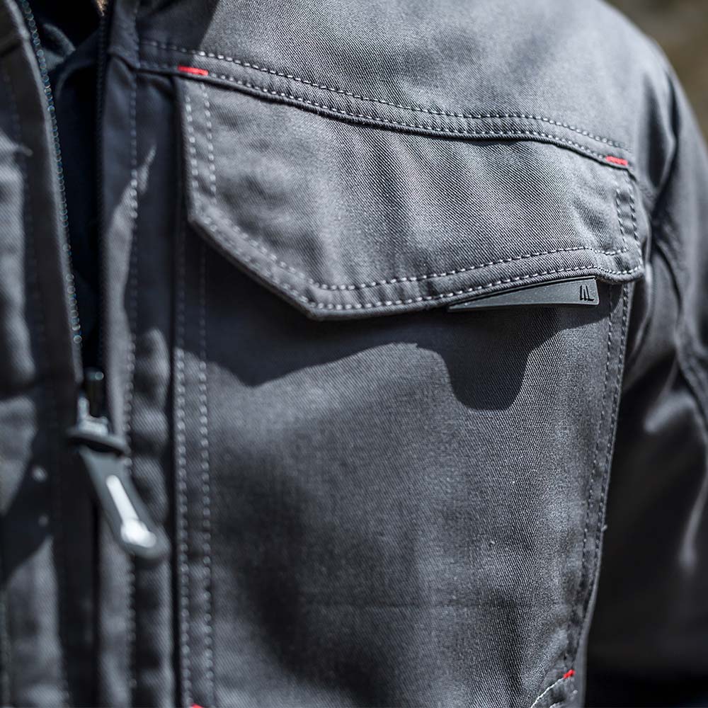 Zoom poche Blouson SHEAR homme gris charcoal.